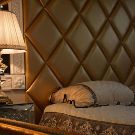 Le Petit Versailles Вернон Екстер'єр фото